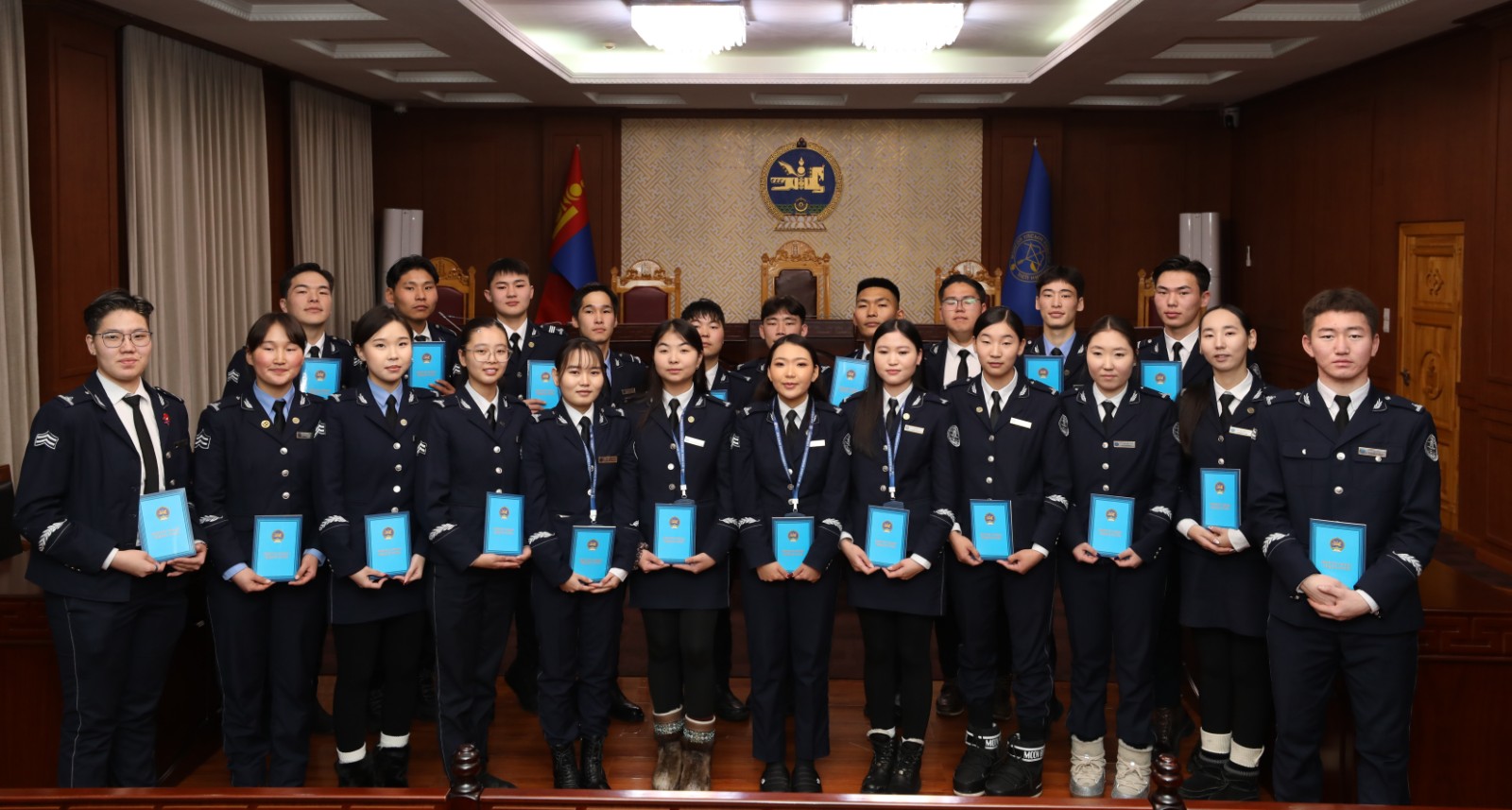 Read more about the article Оюутнууд Цэцийн үйл ажиллагаатай танилцав